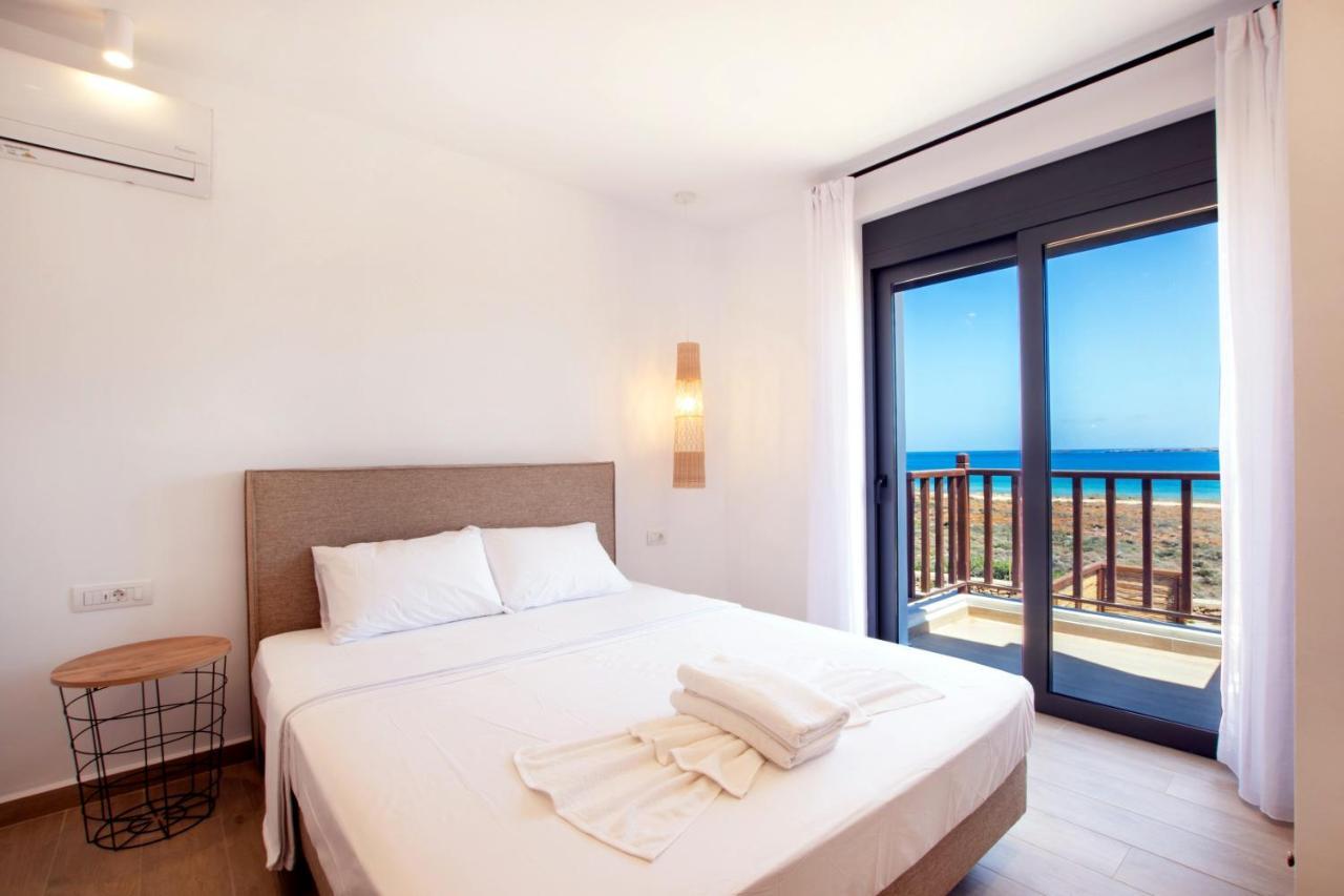 Cato Agro 5, Seafront Villa With Private Pool Afiartis Buitenkant foto